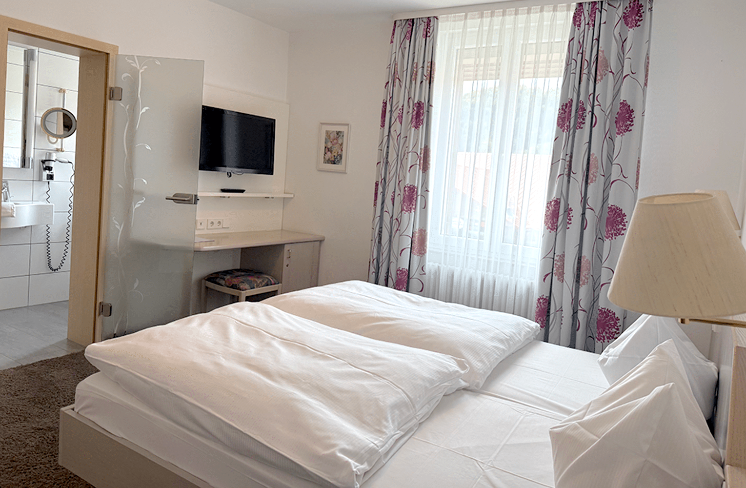 Hotel Blume Comfort-Zimmer-im-Schwarzwald-Hotel-Hausach-Urlaub-Kinzigtal